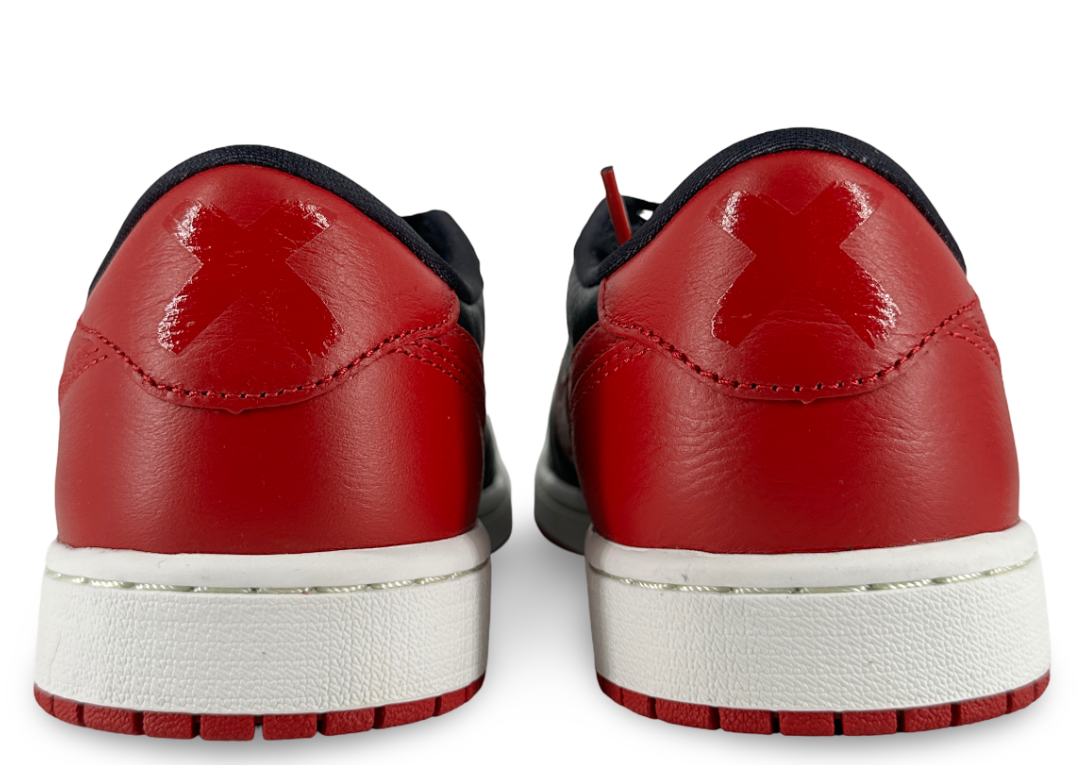 Jordan 1 Retro Low OG Banned