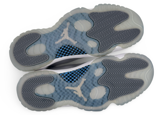 Jordan 11 Retro Low Cement Grey