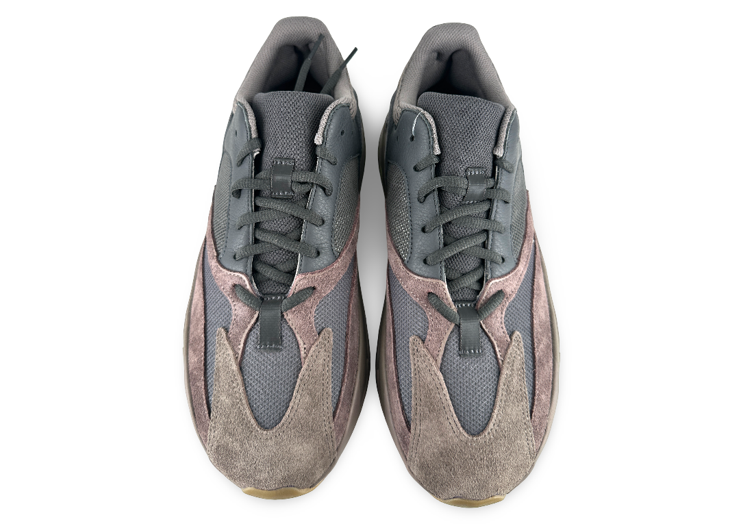 adidas Yeezy Boost 700 Mauve