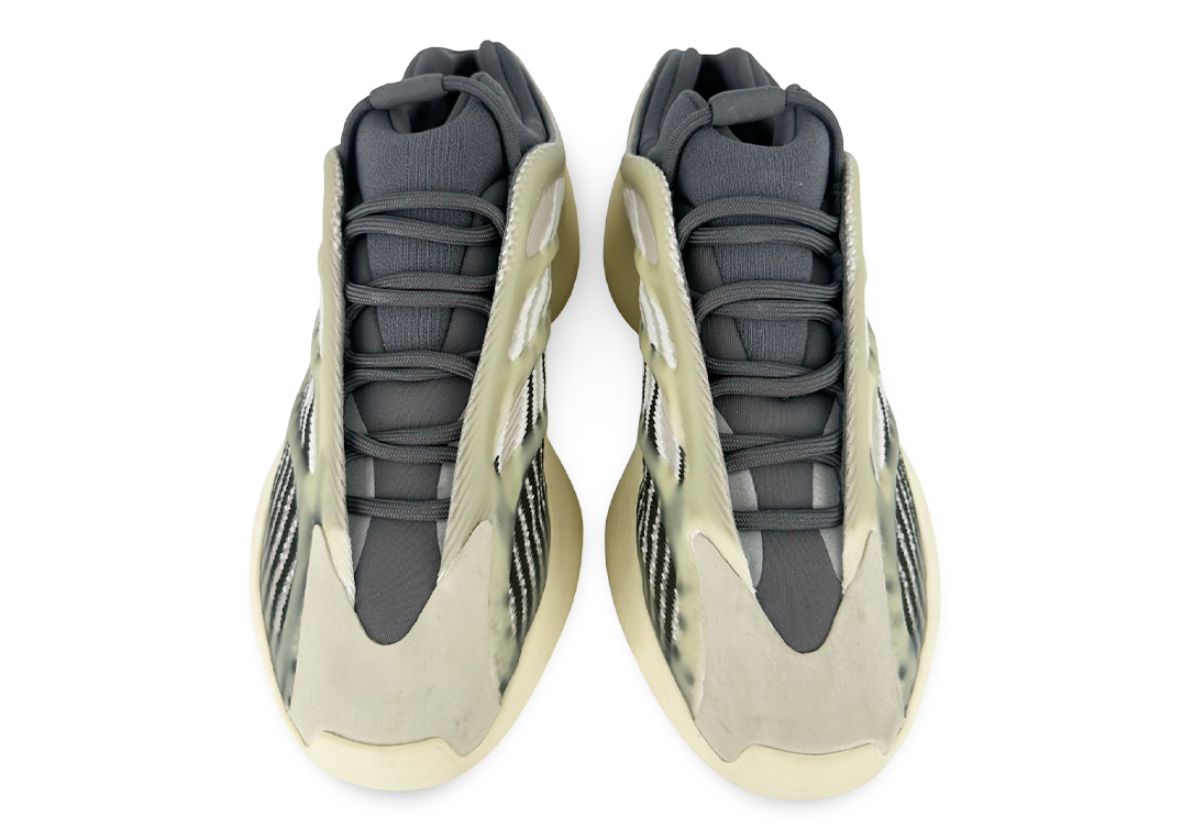 adidas Yeezy 700 V3 Fade Salt