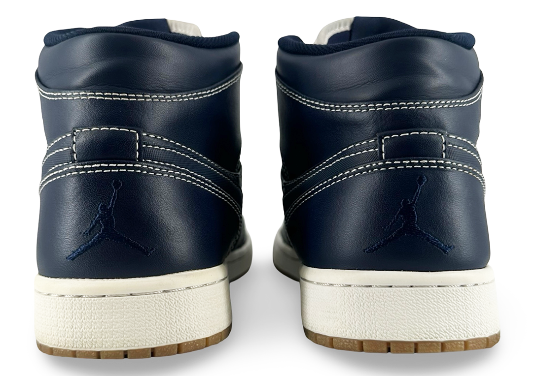 Jordan 1 Retro Mid Derek Jeter RE2PECT