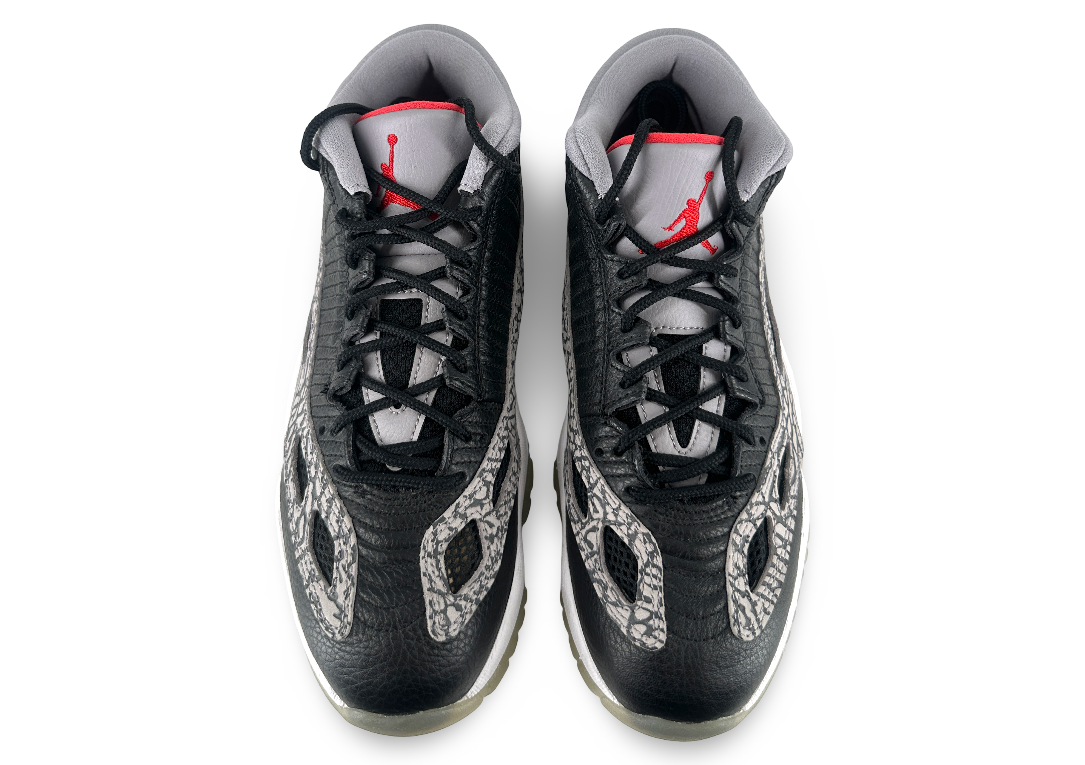 Jordan 11 Retro Low IE Black Cement
