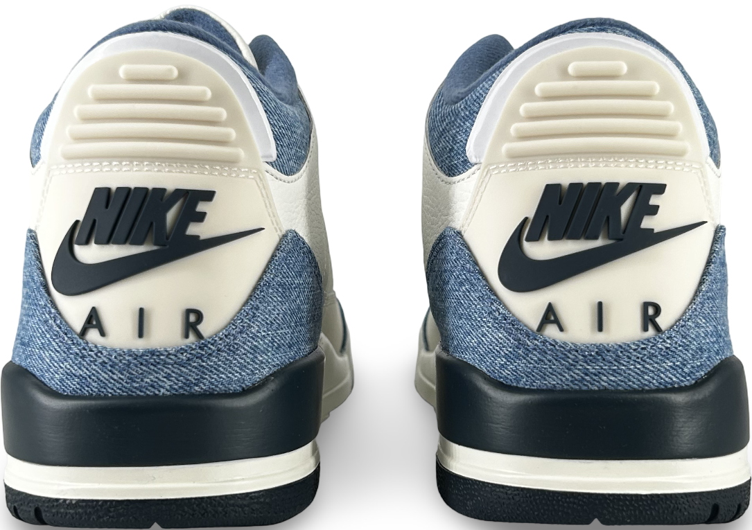 Jordan 3 Retro
Levis All-Star
