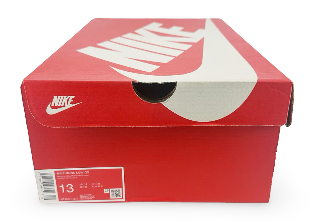 Nike Dunk Low Silver Surfer (2024)