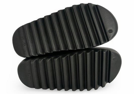 YZY YS-01 Black