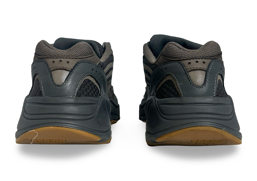 adidas Yeezy Boost 700 V2 Geode