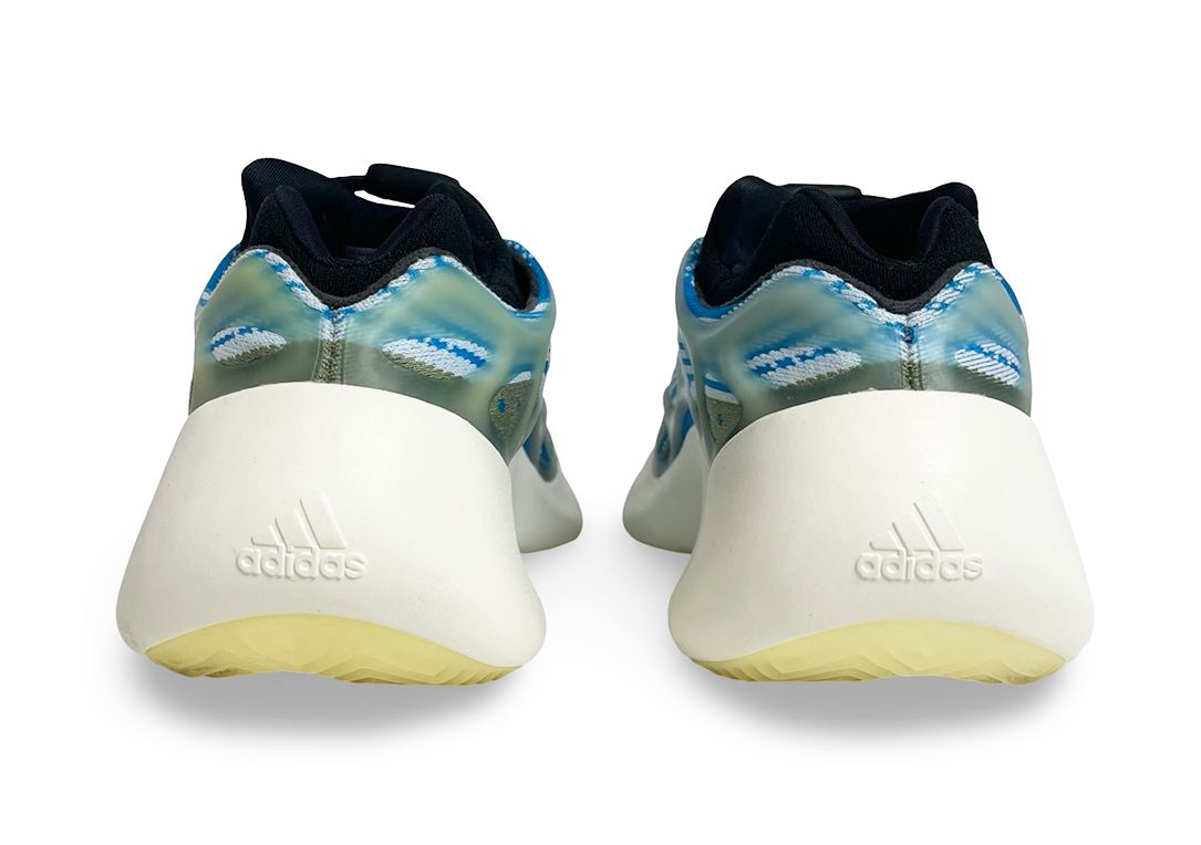 adidas Yeezy 700 V3 Arzareth