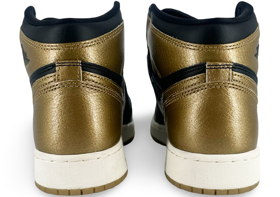 Jordan 1 Retro High OG Black Metallic Gold (GS)
