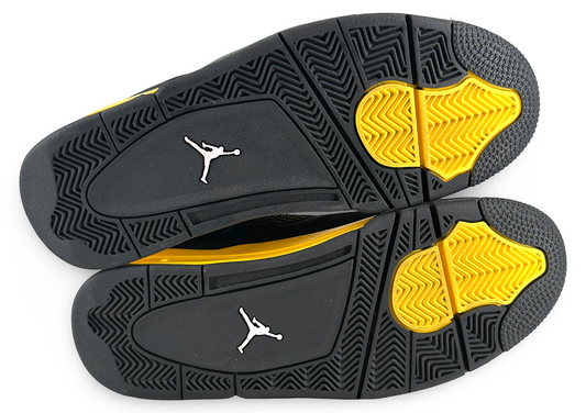 Jordan 4 Retro Thunder (2023)
