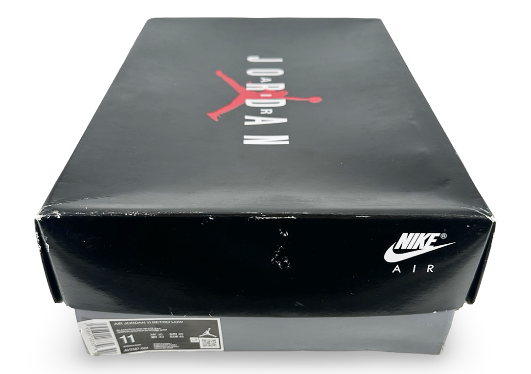 Jordan 11 Retro Low 72-10