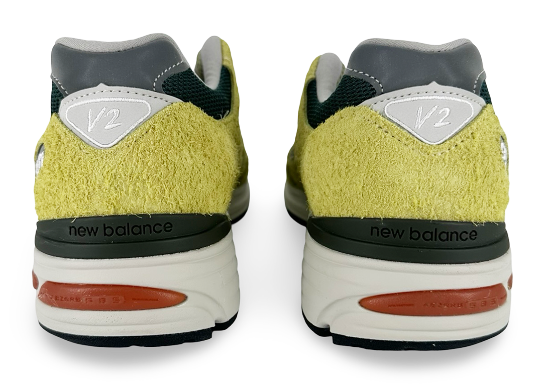 New Balance 991v2 MiUK Grape Sorbet