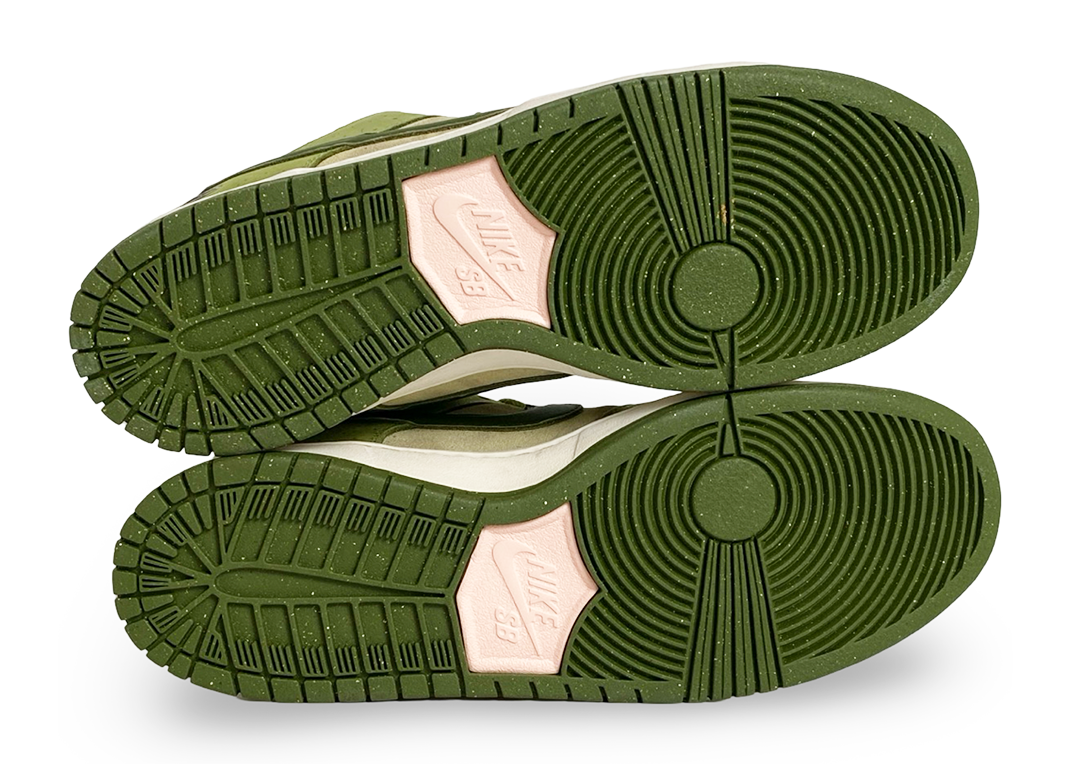 Nike SB Dunk Low Yuto Horigome Matcha