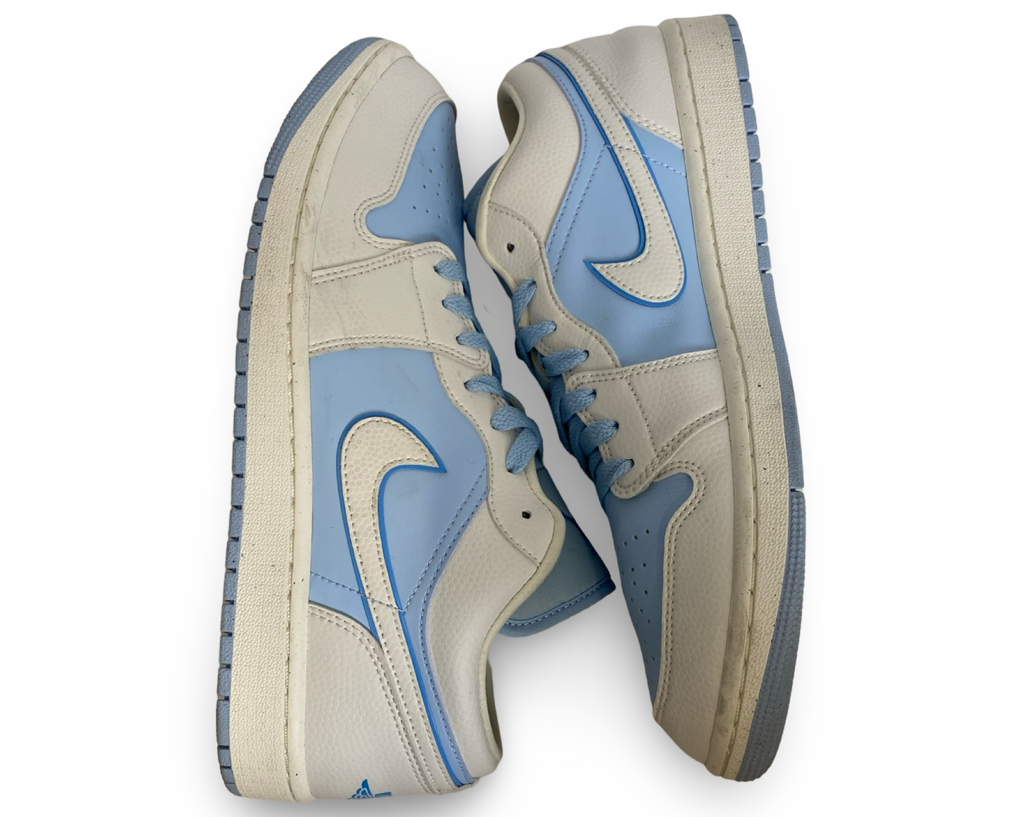 Air Jordan 1 Low SE Reverse Ice Blue (Women's)