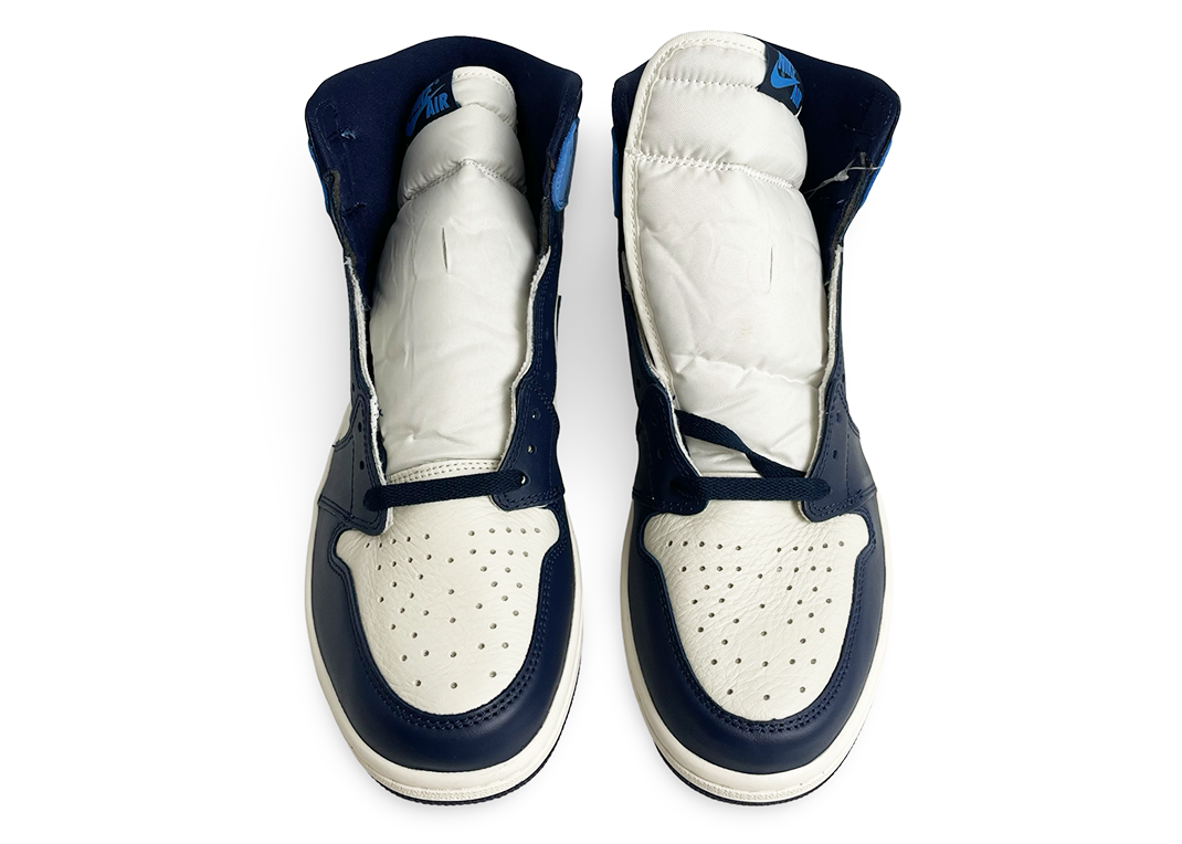 Jordan 1 Retro High Obsidian