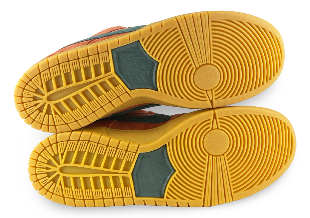 Nike SB Dunk Low Burnt Sunrise