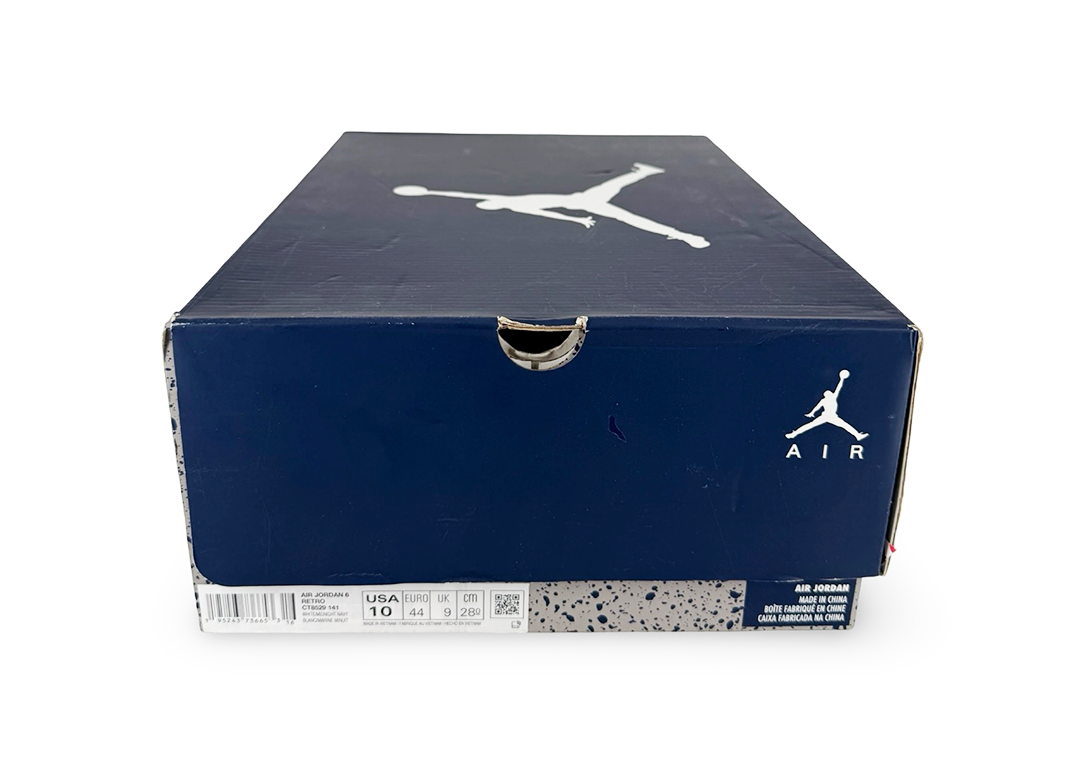 Jordan 6 Retro Midnight Navy (2022)