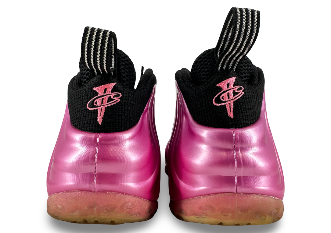 Nike Air Foamposite One Pearlized Pink