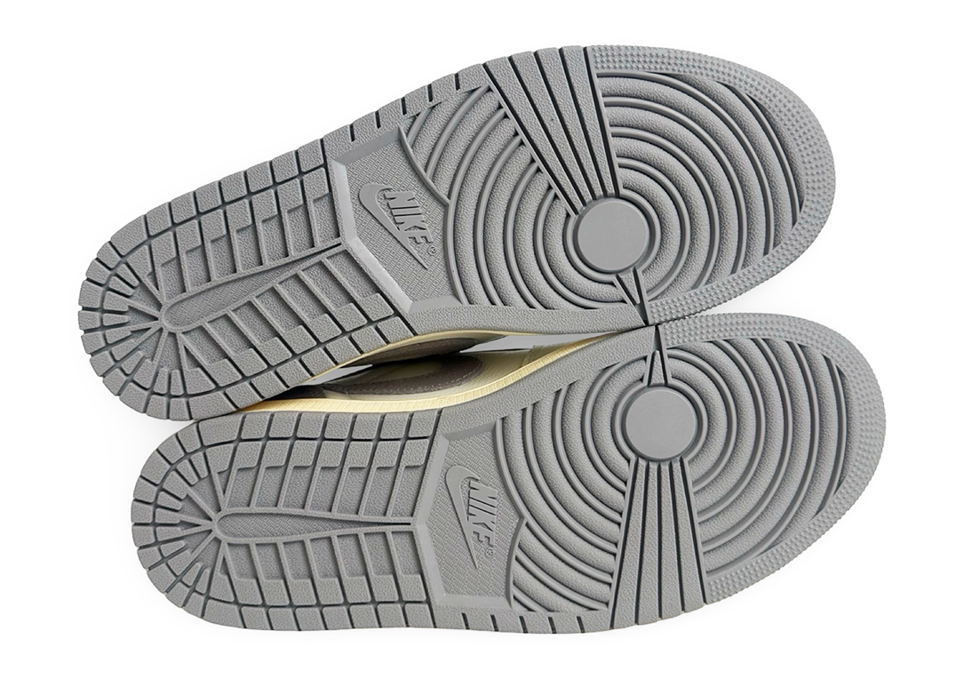 Jordan 1 Retro Low OG Atmosphere Grey