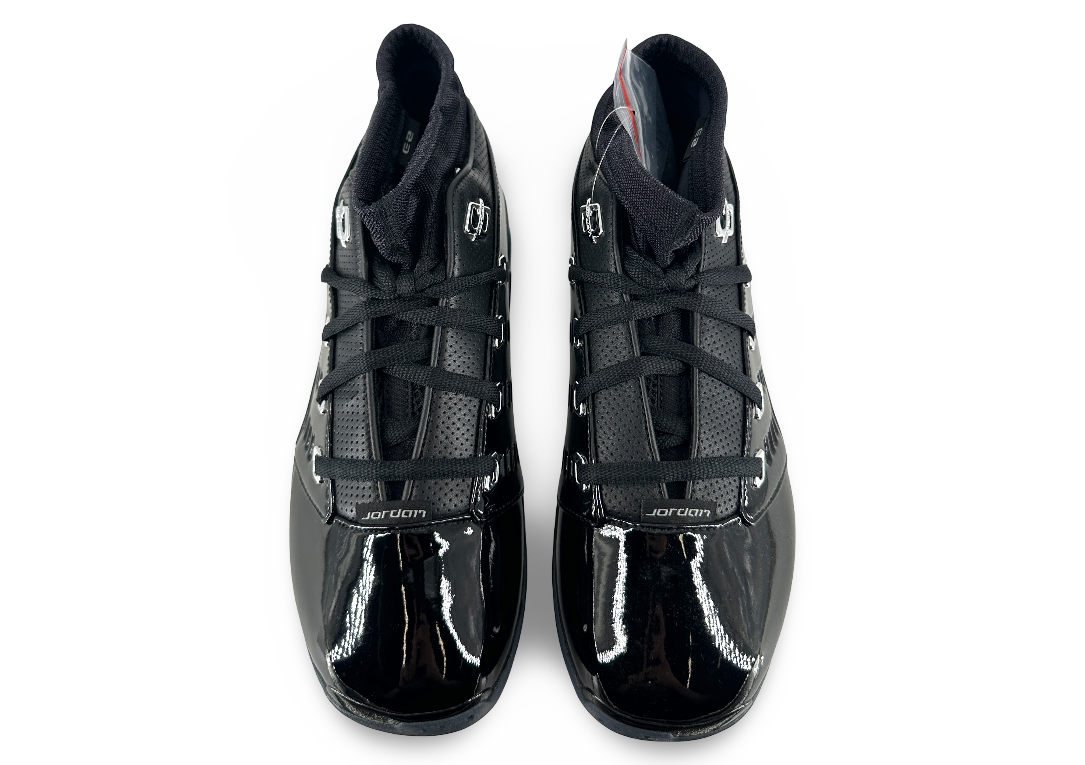 Jordan 17 Low Black Patent