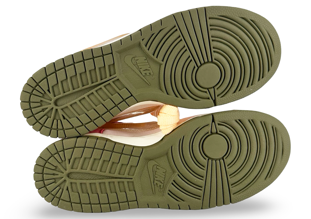 Nike Dunk Mid Social Status Free Lunch Strawberry Milk