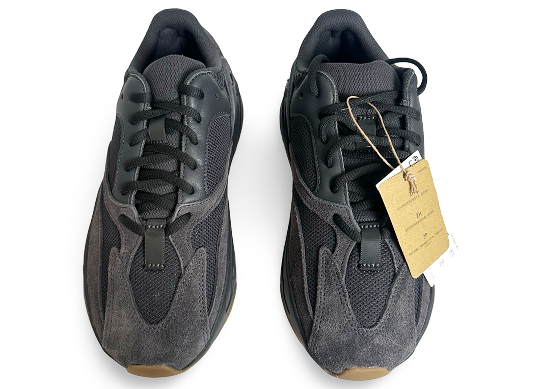 adidas Yeezy Boost 700 Utility Black
