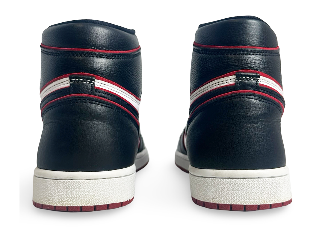 Jordan 1 Retro High Bloodline