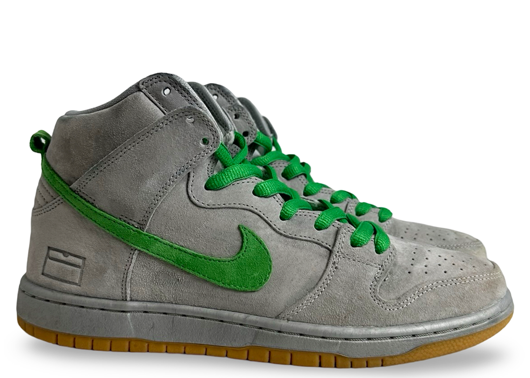 Nike SB Dunk High Silver Box