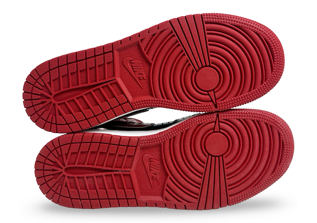 Jordan 1 Mid Bred Text (GS)