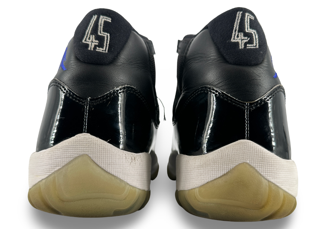 Jordan 11 Retro Space Jam (2016)