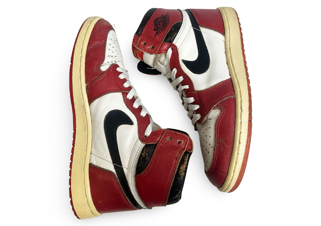 Jordan 1 OG Chicago (1985)