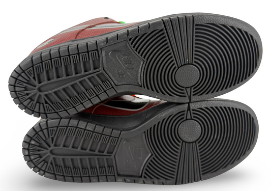 Nike SB Dunk Low Limosine Skateboards