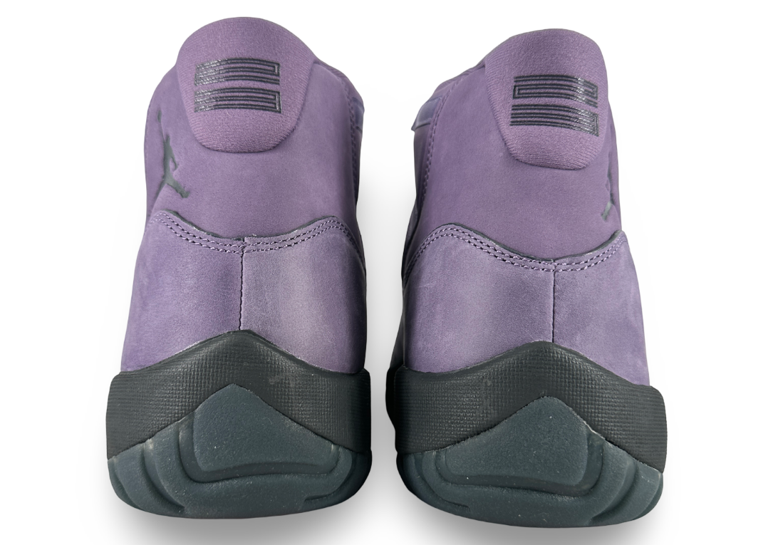 Jordan 11 Retro Mojave