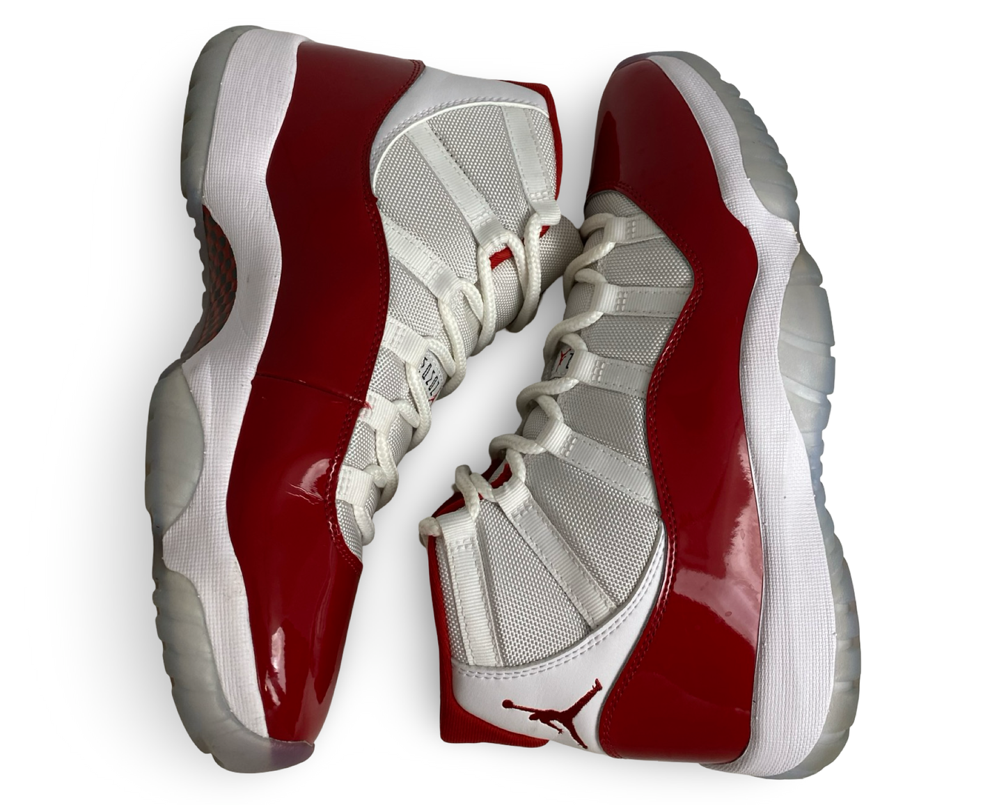 Jordan 11 Retro Cherry (2022)