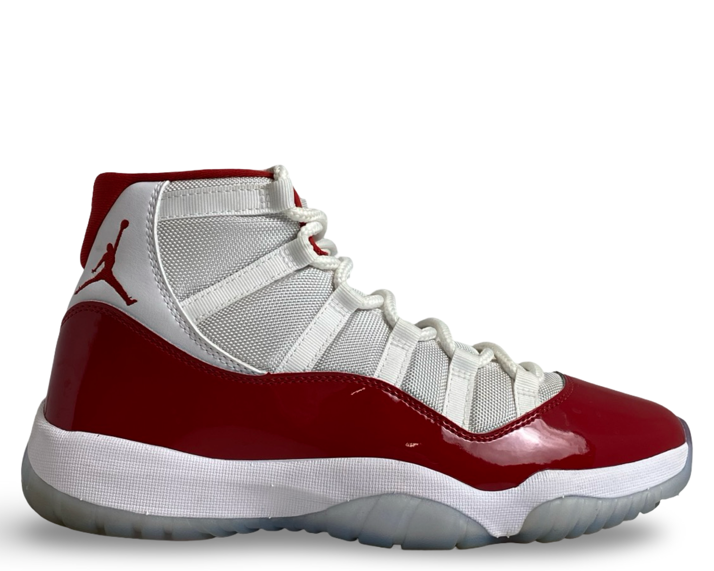 Jordan 11 Retro Cherry (2022)