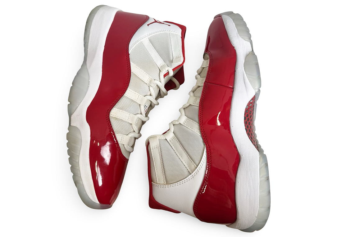 Jordan 11 Retro Cherry (2022)