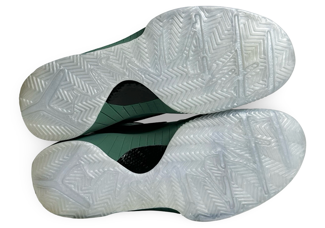 Kobe 4 Protro Girl Dad