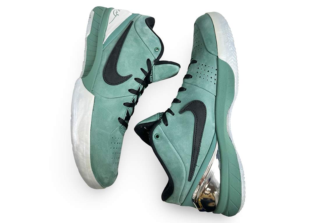Kobe 4 Protro Girl Dad