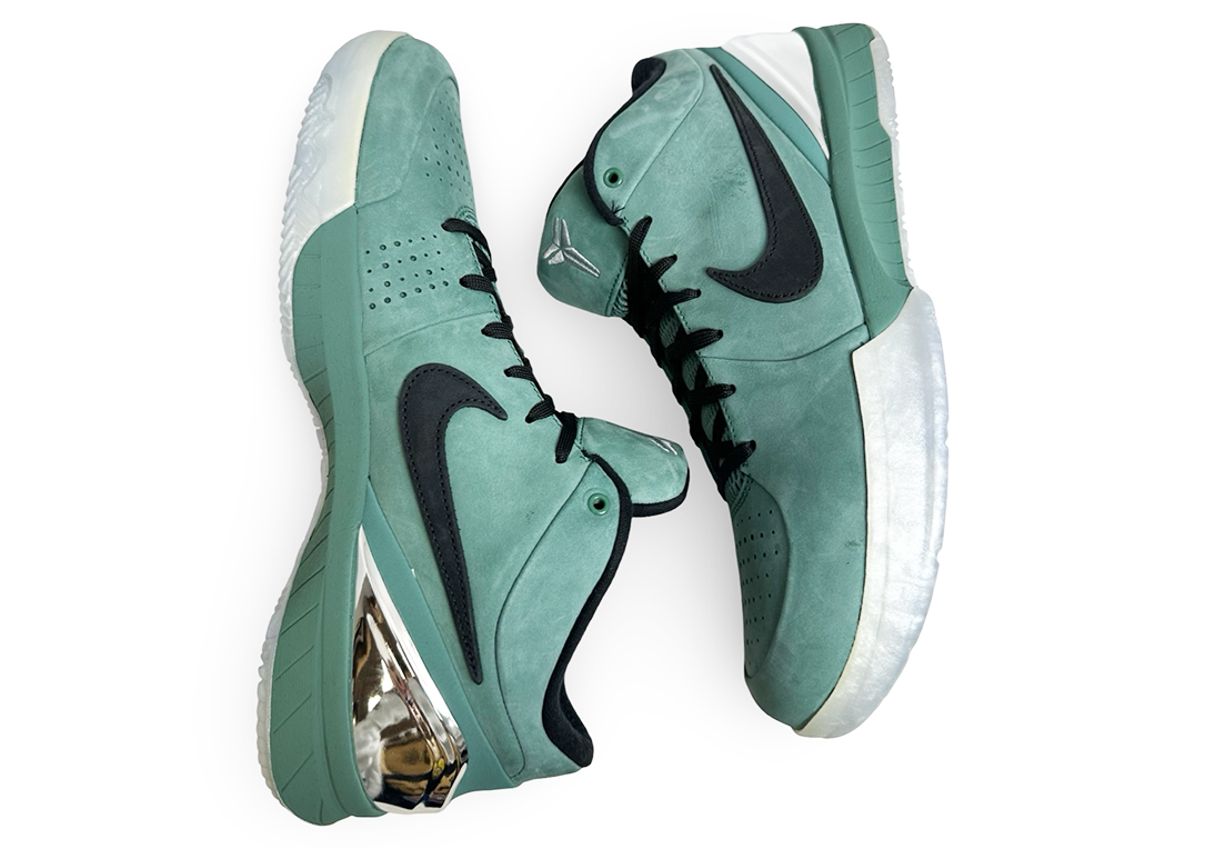 Kobe 4 Protro Girl Dad