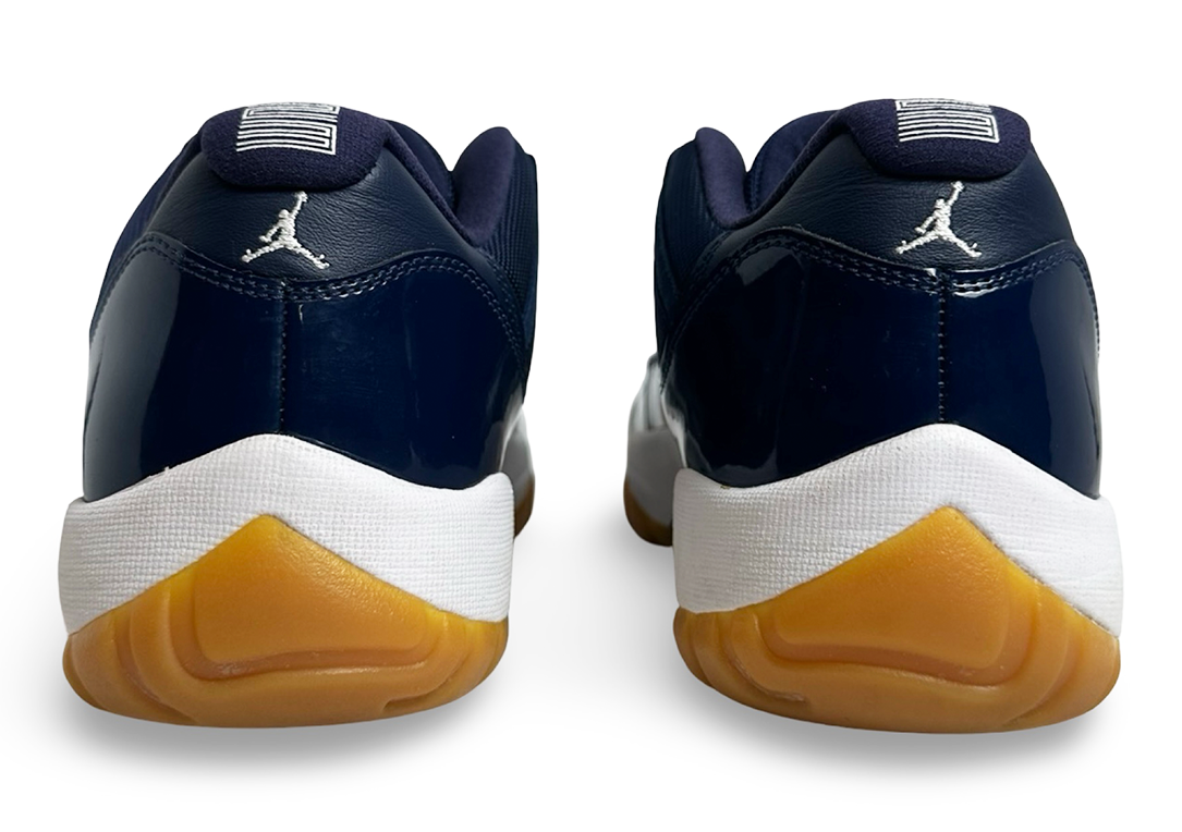 Jordan 11 Retro Low Midnight Navy