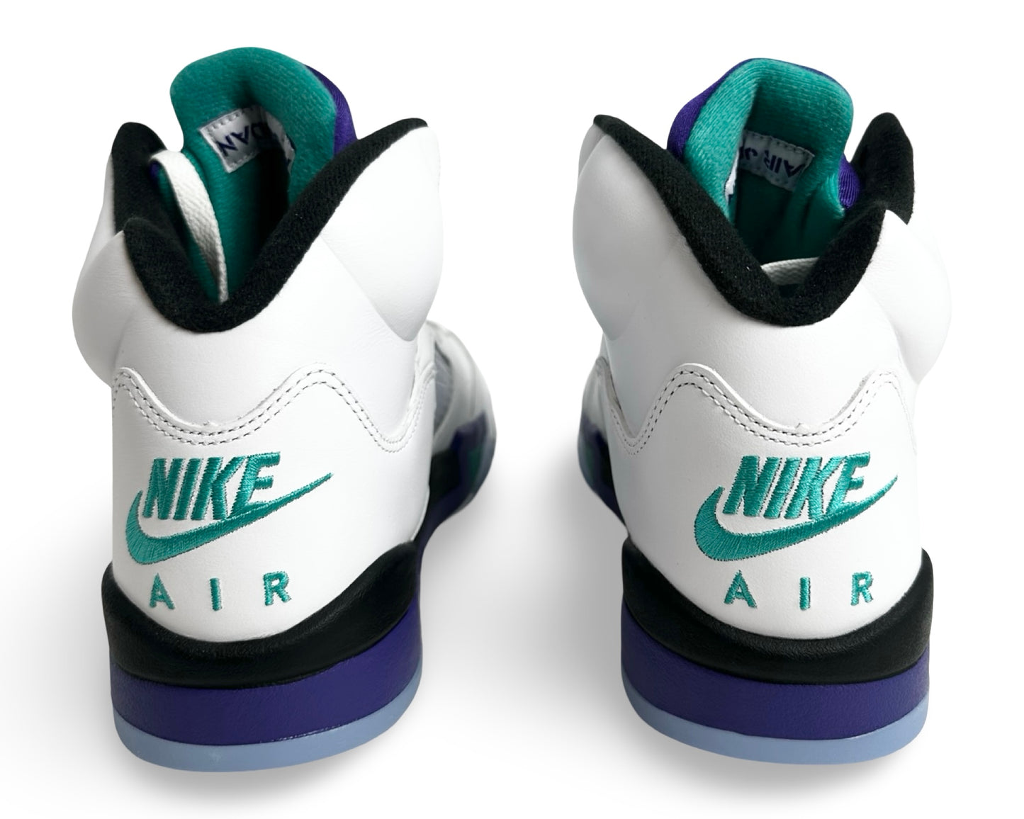Jordan 5 Retro Grape (2025)