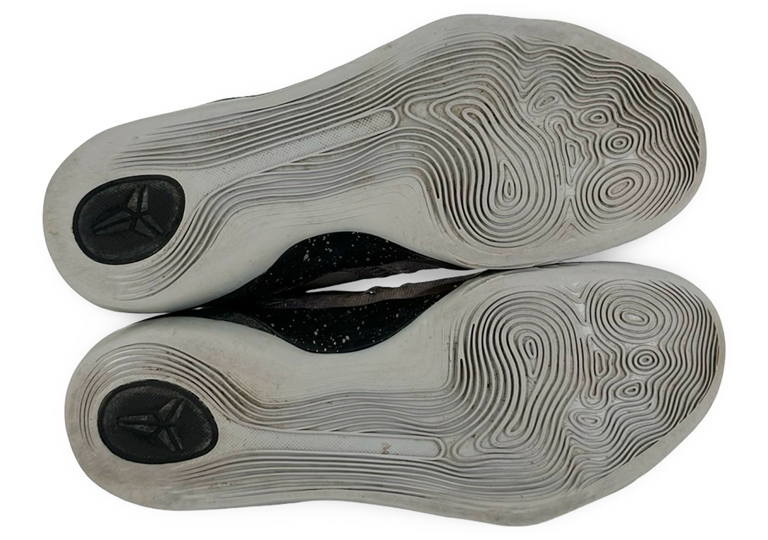 Nike Kobe 9 EM Low Metallic Silver