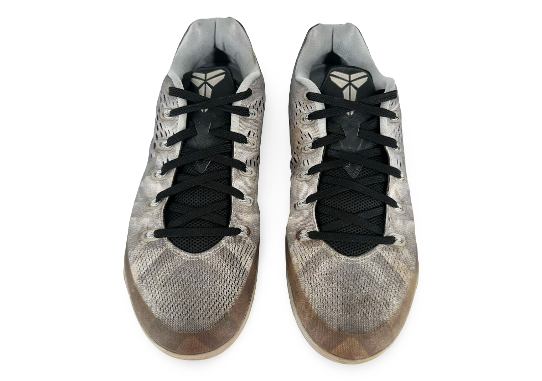 Nike Kobe 9 EM Low Metallic Silver