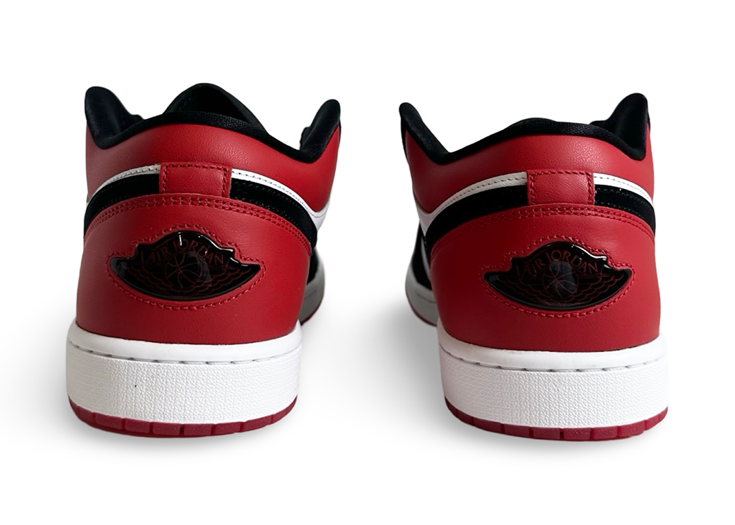 Jordan 1 Low SE Black Toe (2025)
