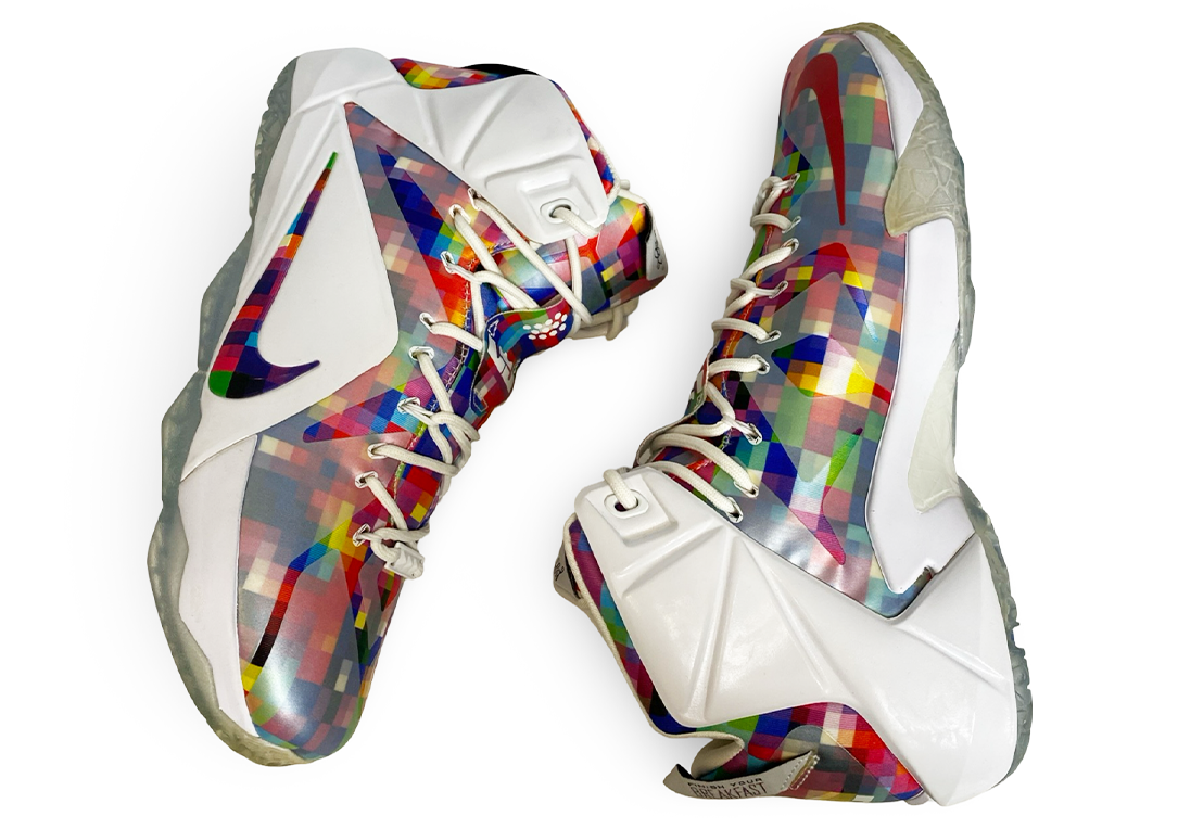 Nike LeBron 12 EXT Prism