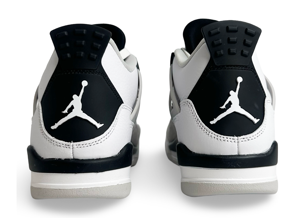 Jordan 4 Retro Military Black (GS)