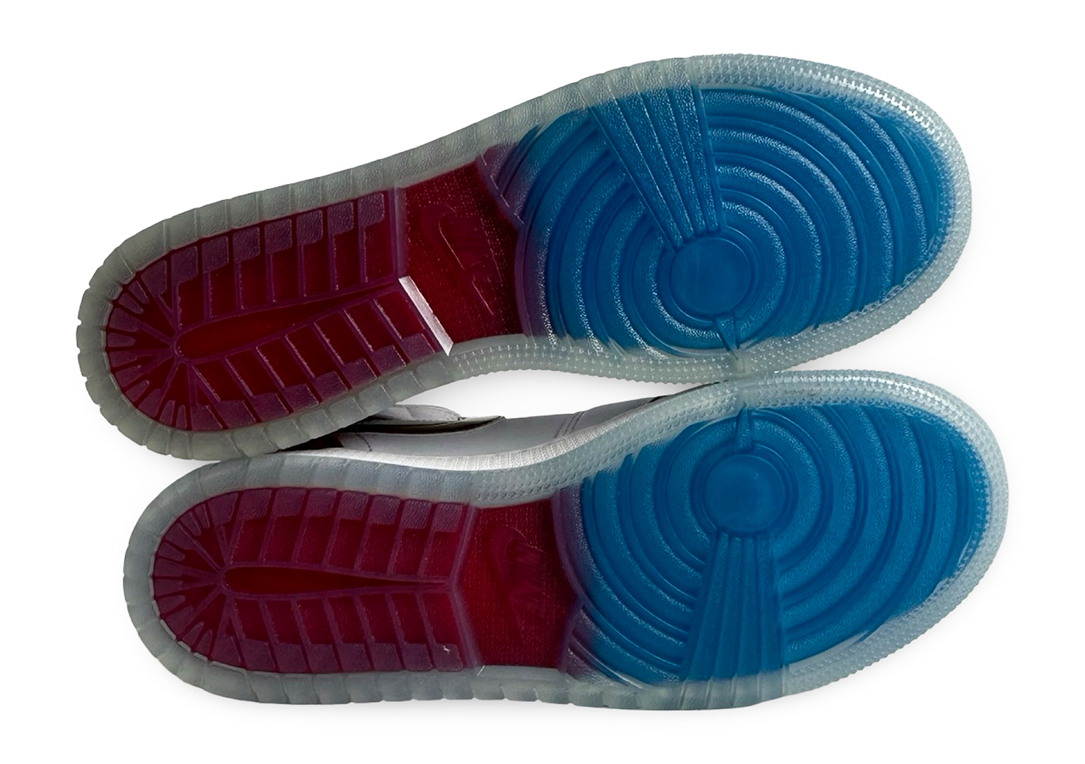 Jordan 1 Mid Sneaker School NC to Chicago (GS)