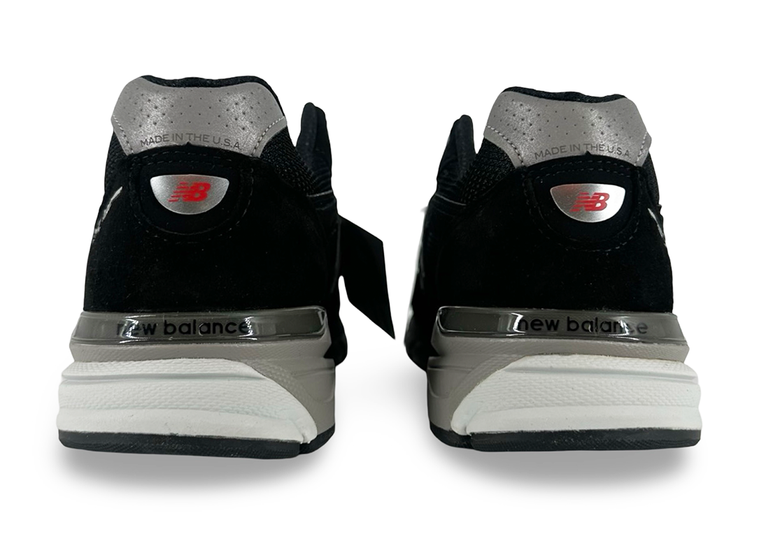 New Balance 990v4 Black