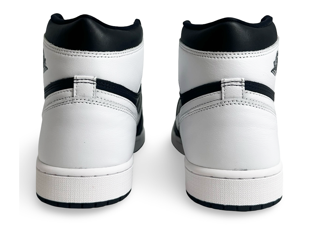 Jordan 1 Retro High OG Black White