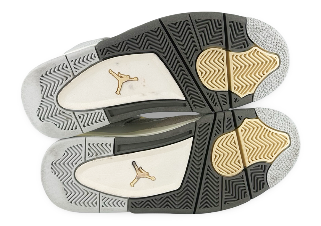Jordan 4 Retro SE Craft Photon Dust