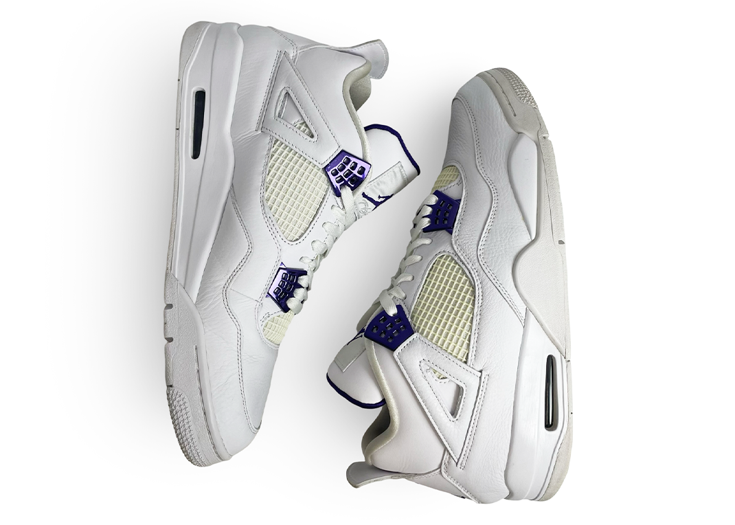 Jordan 4 Retro Metallic Purple *Damaged Box*